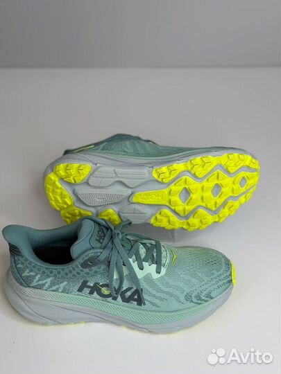 Кроссовки Hoka clifton 9 стелька 26 см