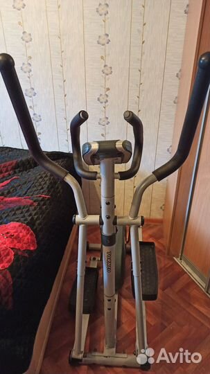 Эллиптический тренажер torneo