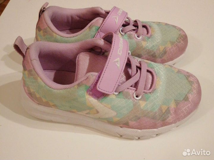 Кроссовки Demix для девочки