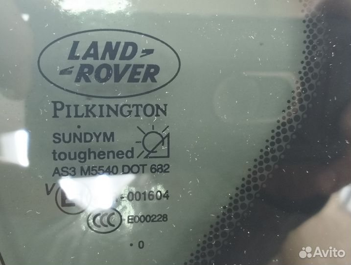 Стекло кузовное глухое Range Rover Sport