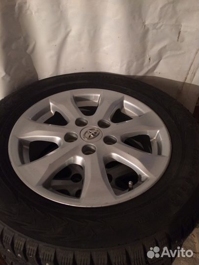 Nokian Tyres Hakkapeliitta 1 215/55 R17