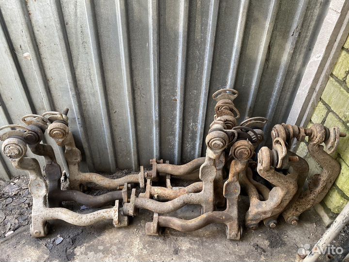 Рычаг передней подвески Volkswagen T4