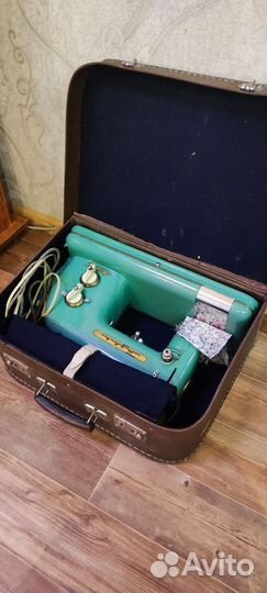 Швейная машинка