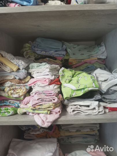 Ползунки и распашонки 0-6 месяцев