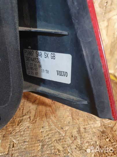 Фонарь Volvo S40 2.4 B5244S 2007-2012