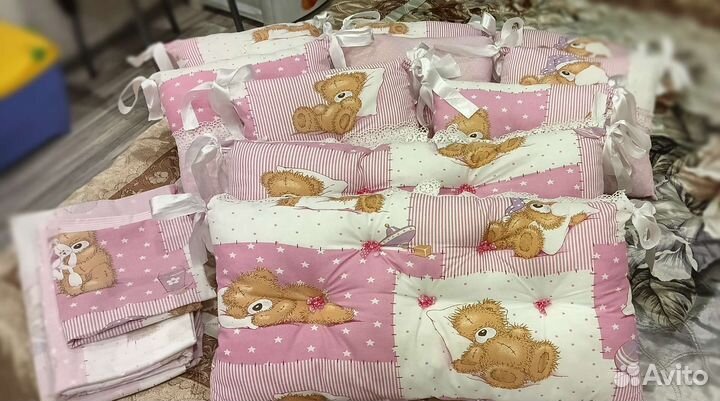 Бортики в детскую кроватку