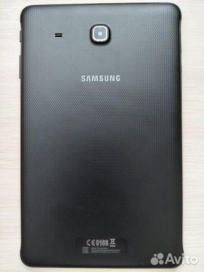 Планшет Samsung SM-T561