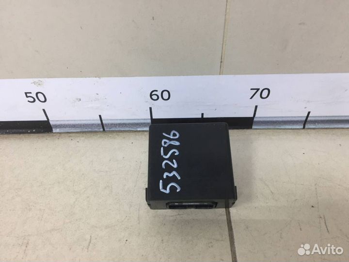 Блок электронный Toyota Corolla E120 2001-2007