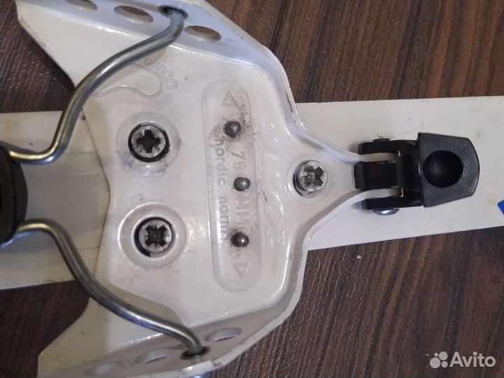 Лыжи беговые детские 120 см. Палки, Ботинки 33и34р