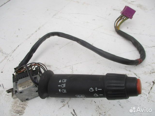 Переключатель поворотов подрулевой Mercedes-Benz A