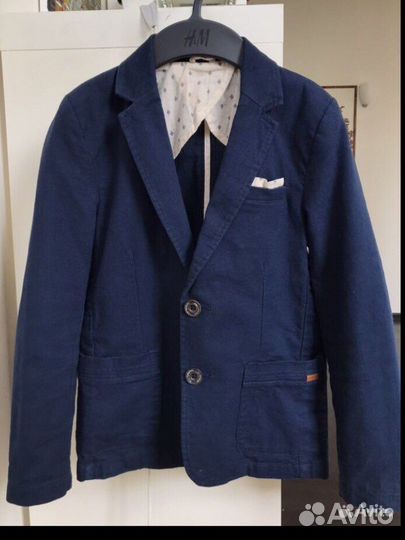 Пиджак на мальчика 128-134