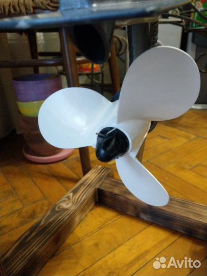 Лодочный мотор Yamaha 5