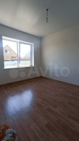 Дом 80 м² на участке 7 сот.