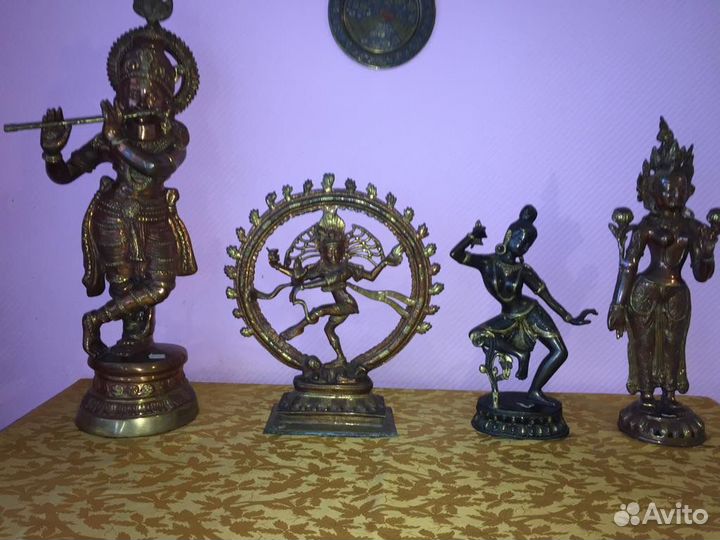 Бронзовые статуэтки