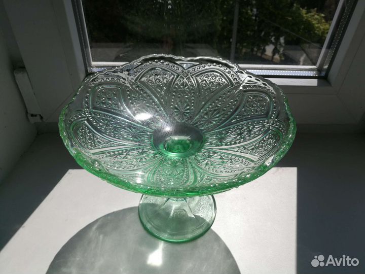 Вазы на ножке цветное стекло СССР