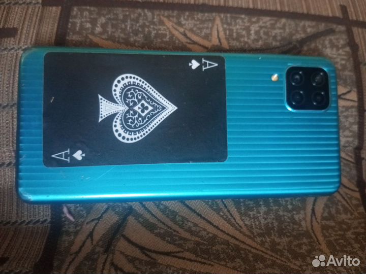 Телефон samsung galaxy м12