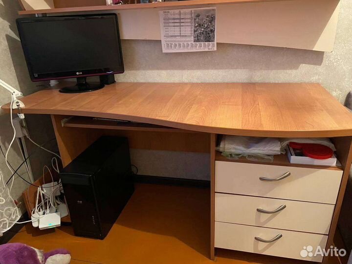 Спальный гарнитур