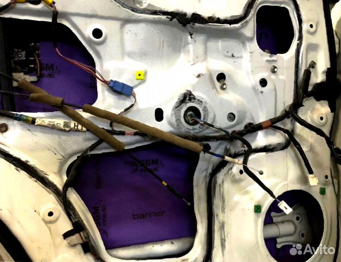 Шумоизоляция комплексная стандарт (внедорожник)