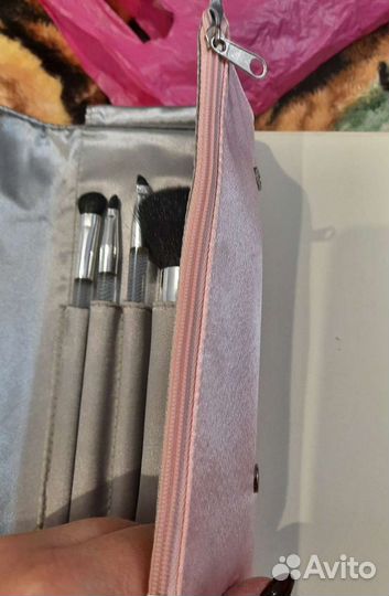 Набор кистей для макияжа