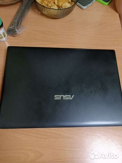 Ноутбук asus