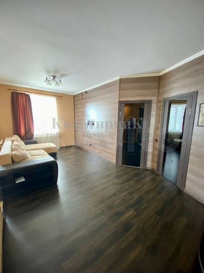 2-к. квартира, 63 м², 2/5 эт.