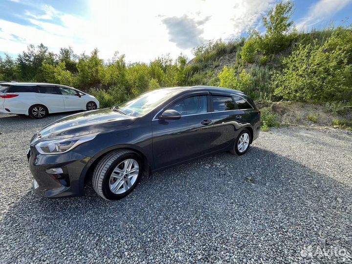 Kia Ceed 1.6 AT, 2021, 67 600 км