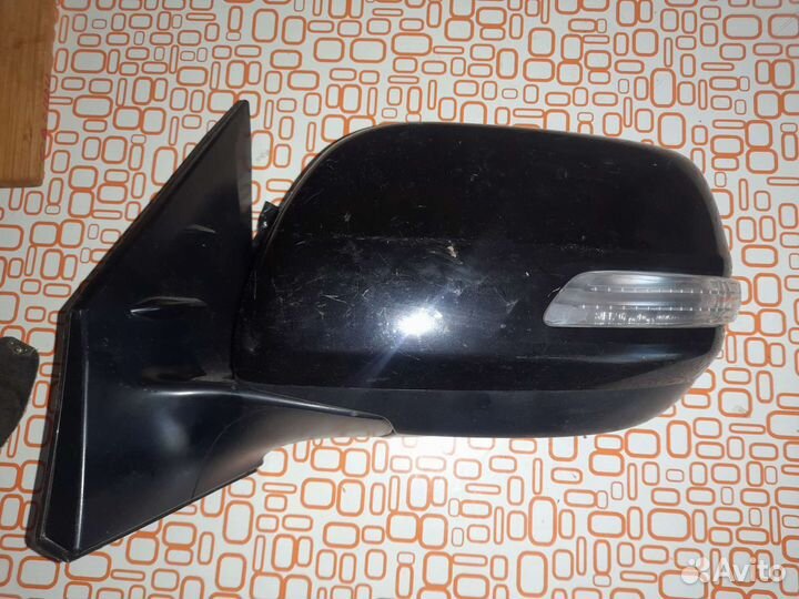 Зеркало левое toyota land cruiser 200