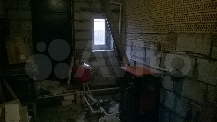 Коттедж 210 м² на участке 6 сот.