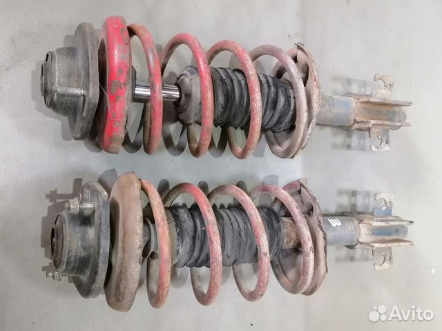 Стойка передняя в сборе Mazda 323 5E 1.5 1980-1989