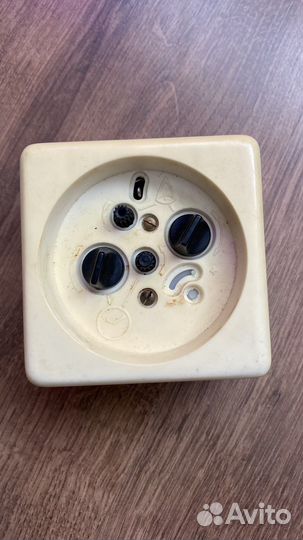 Часы будильник слава