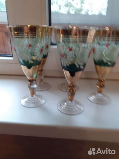 Рюмка расписная позолоченная 5 с рисунком ромашка