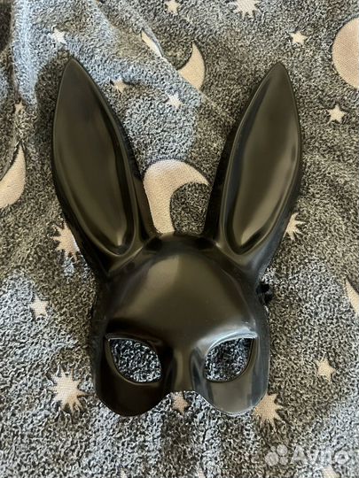 Маска маскарадная