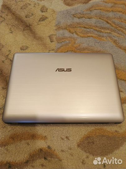 Asys Еее PC 1215T нетбук