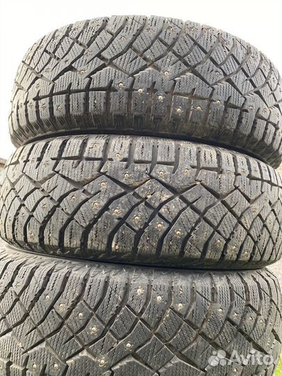 Nitto Therma Spike 185/70 R14 88T