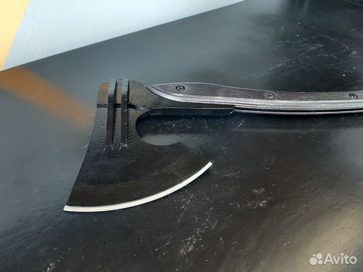 Топор хай-тек