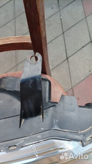 Мазда Бонго Френди фара бу левая 1шт