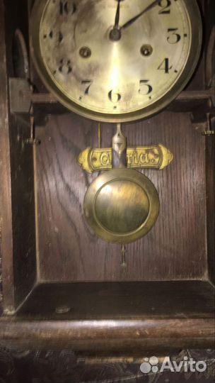 Антикварные настенные часы