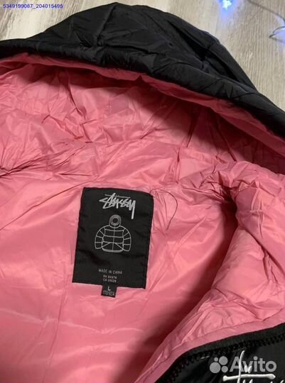 Зимний must-have: пуховик Stussy