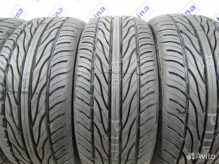 Maxxis MA-Z4S Victra 215/50 R17 96R