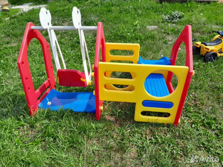 Детская качель с горкой