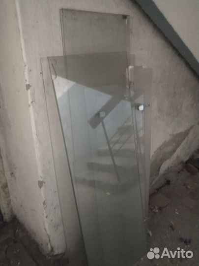 Стекло мебельное бу отдам