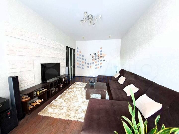 4-к. квартира, 125,8 м², 2/10 эт.