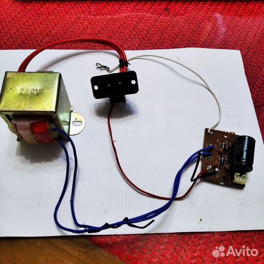 Понижающий трансформатор от музыкального центра