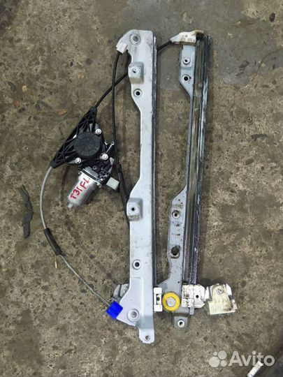 Стеклоподъемник передний левый Nissan x-trail t31