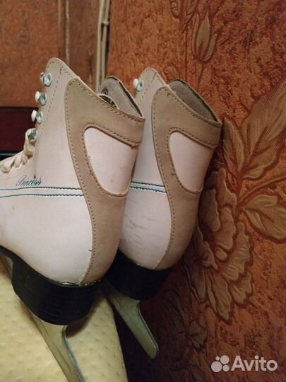 Коньки фигурные