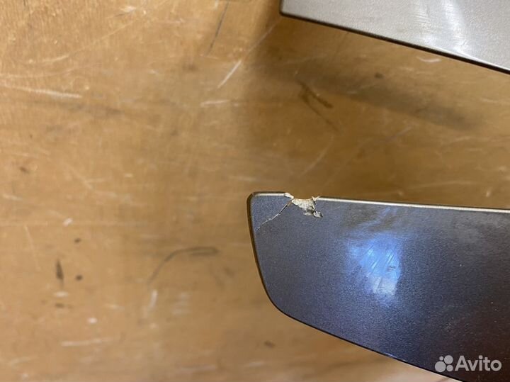 Накладка двери багажника Subaru Forester S14 2018+