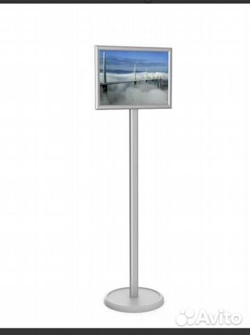 Стойка информационная с горизонтальной рамкой а3