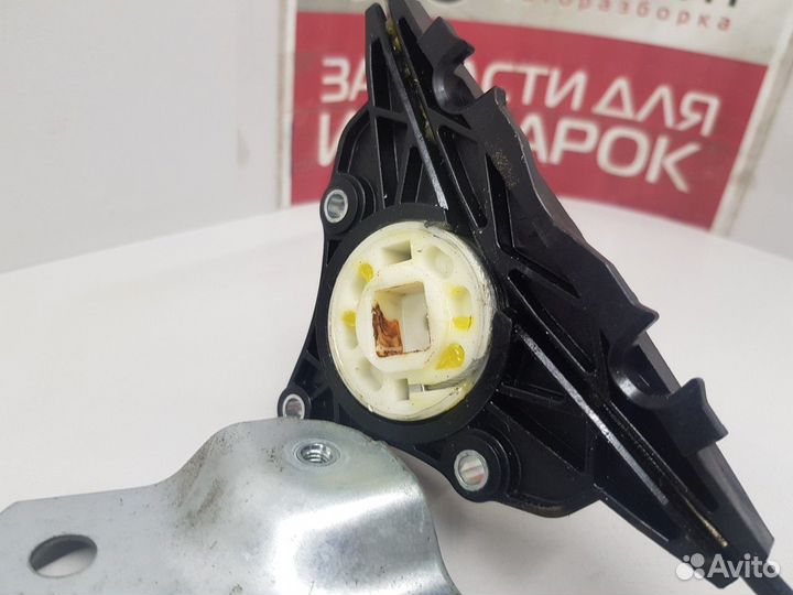 Стеклоподъемник электрический передний правый