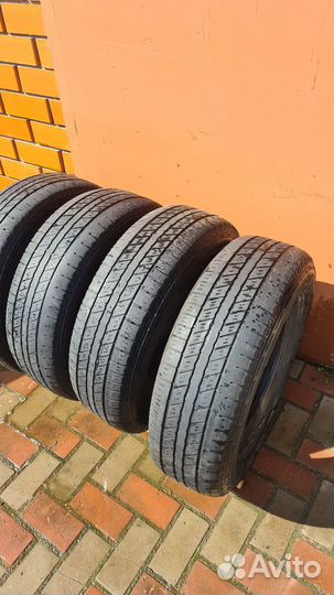 Hankook Dynapro HP2 RA33 235/75 R15 105