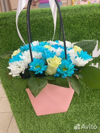 Композиция из цветов